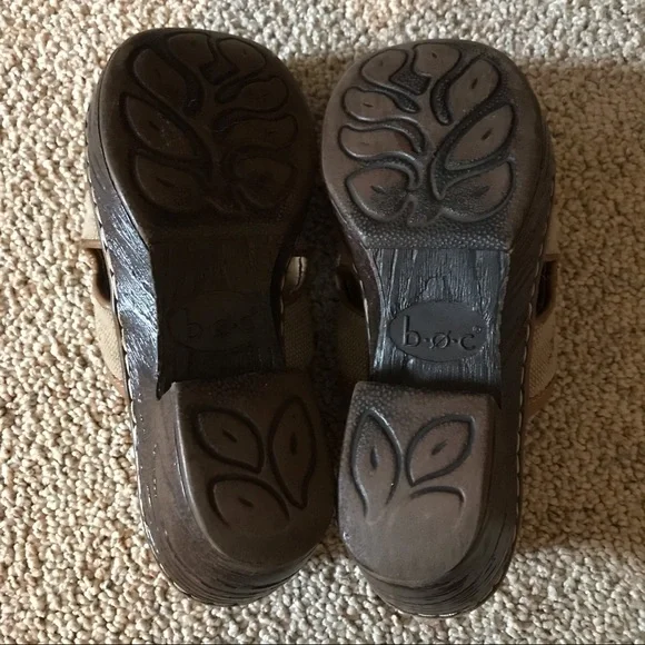 BOC Beige Canvas Backstrap Clog Mules, EUC, 36/6 - Picture 11 of 14